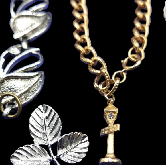 Vintage Sarah Coventry lot - Picture 3 of 8